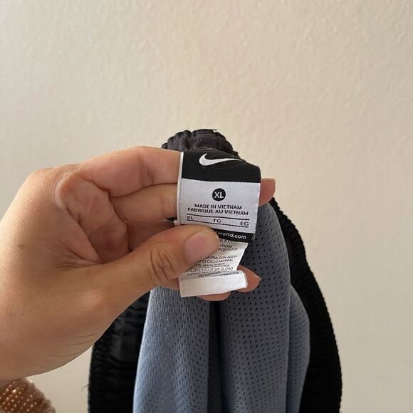 ‎Nike men’s swim trucks - Picture 5 of 6